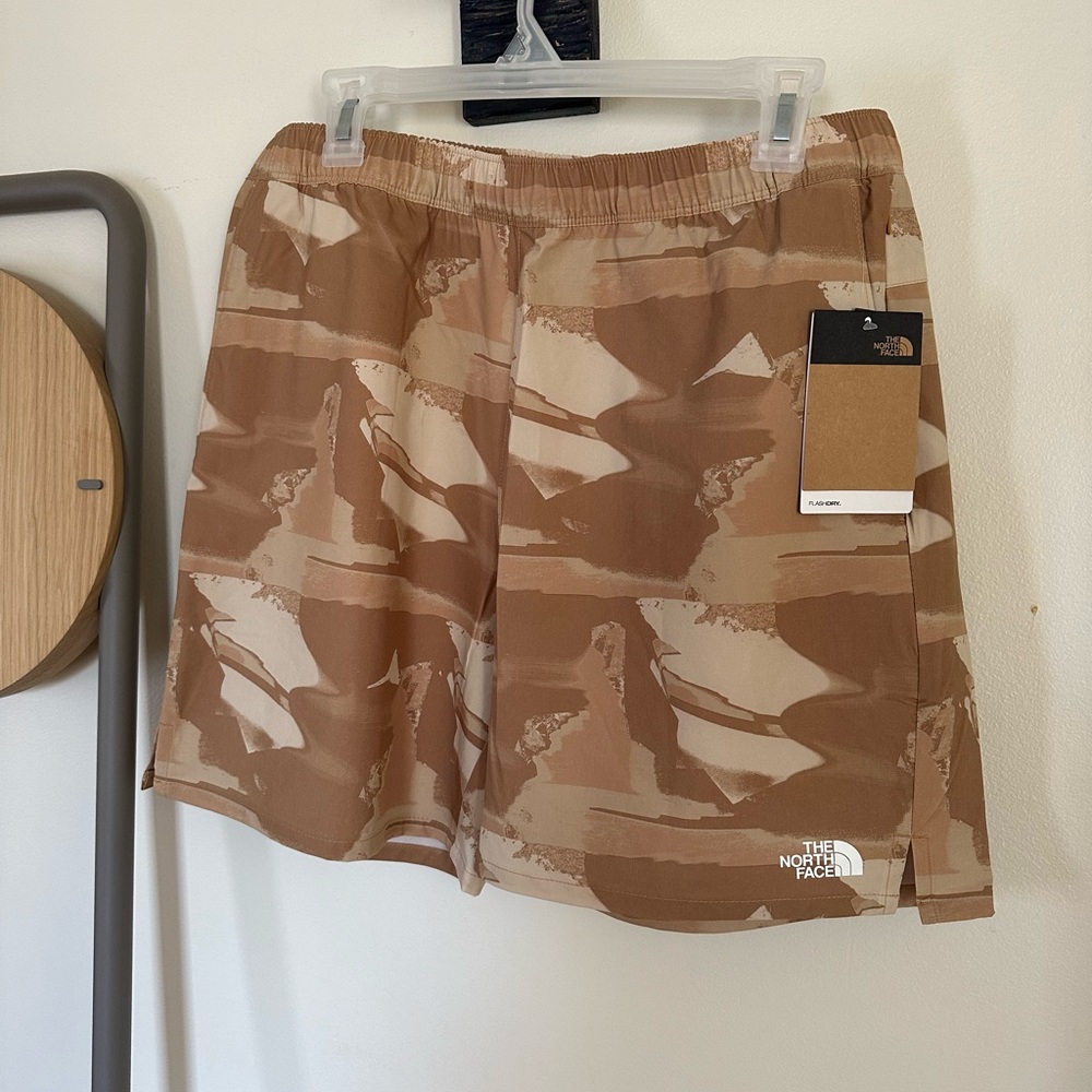The North Face Wander Shorts